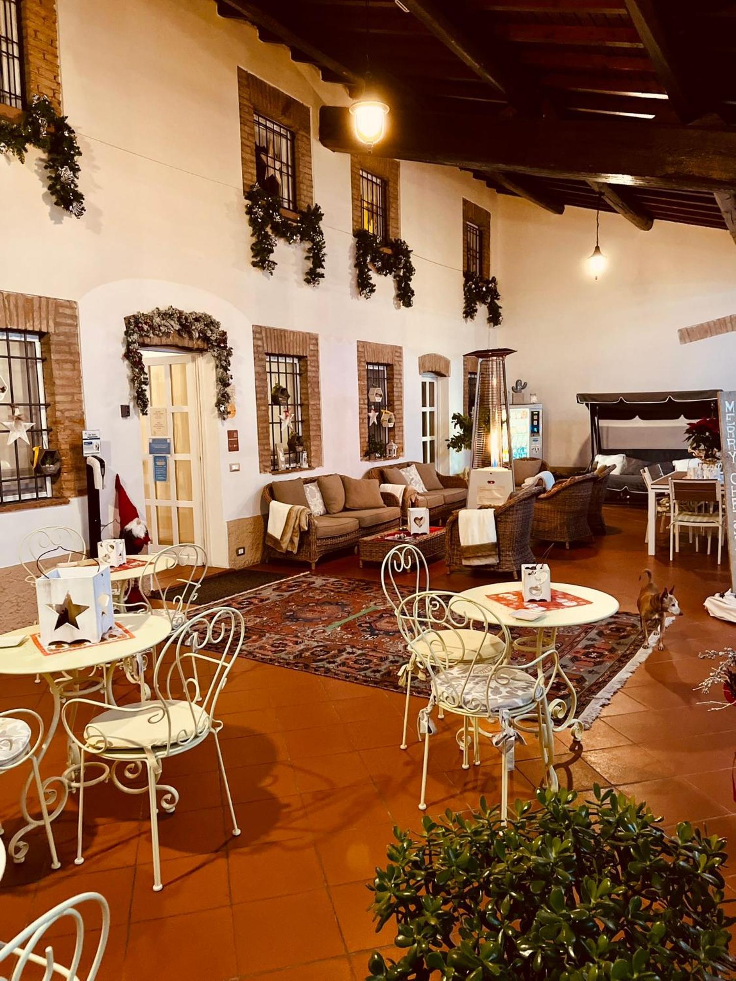 B&B Corte Delle Rose 카스티리오네델레스티비에레 외부 사진