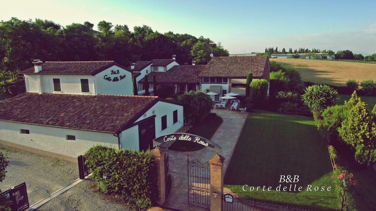 B&B Corte Delle Rose 카스티리오네델레스티비에레 외부 사진
