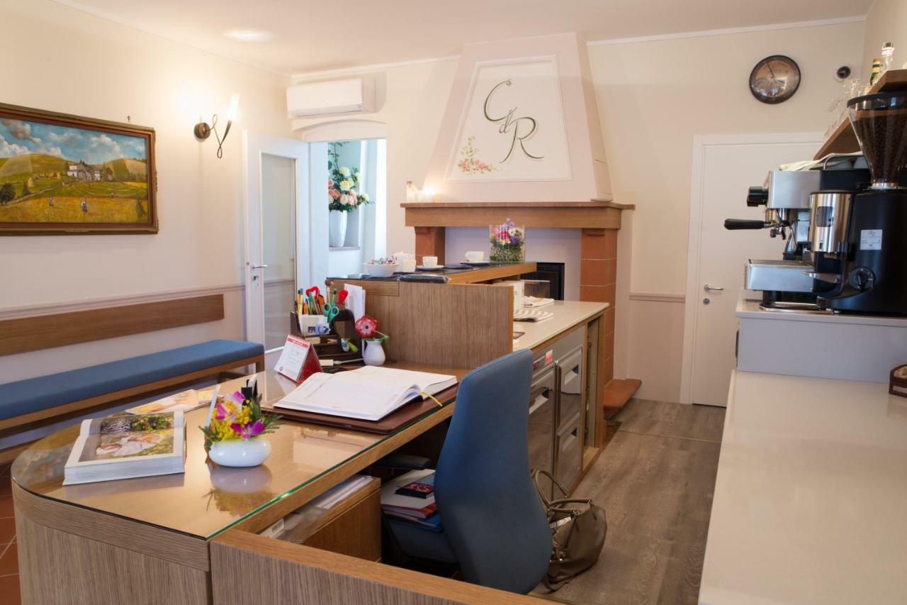 B&B Corte Delle Rose 카스티리오네델레스티비에레 외부 사진